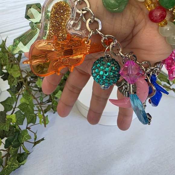 Vintage 80s Charm Bracelet - Picture 10 of 12